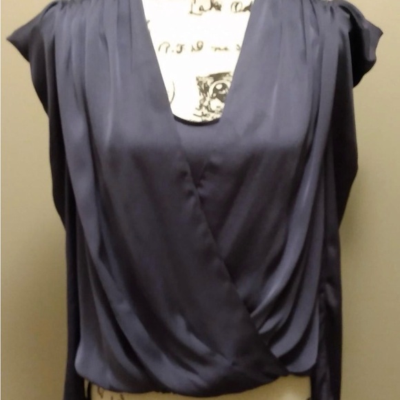BCBGMAXAZRIA $178 Faux Wrap Chiffon Blouse Long Sleeve Size Small - Picture 6 of 8